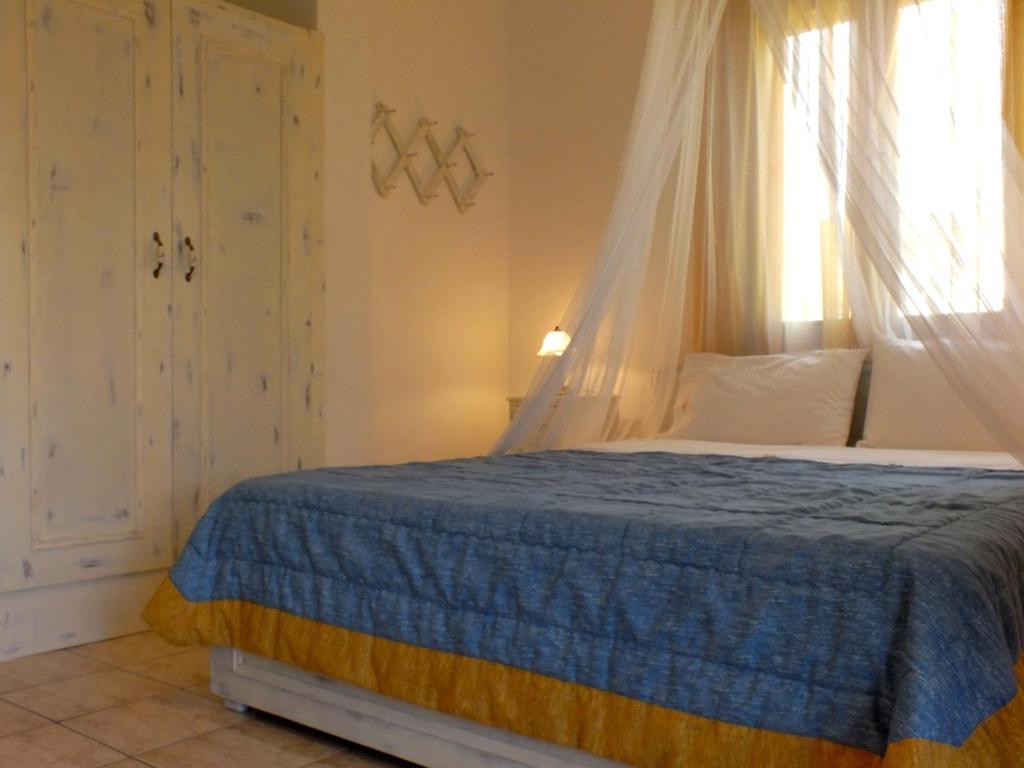 Christaras Apartments Vourvourou Quarto foto